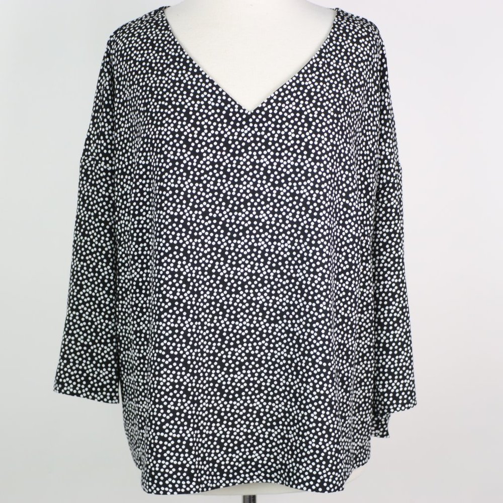 NWT Lane Bryant Womens Size 16 Polka Dot V-Neck Blouse Top